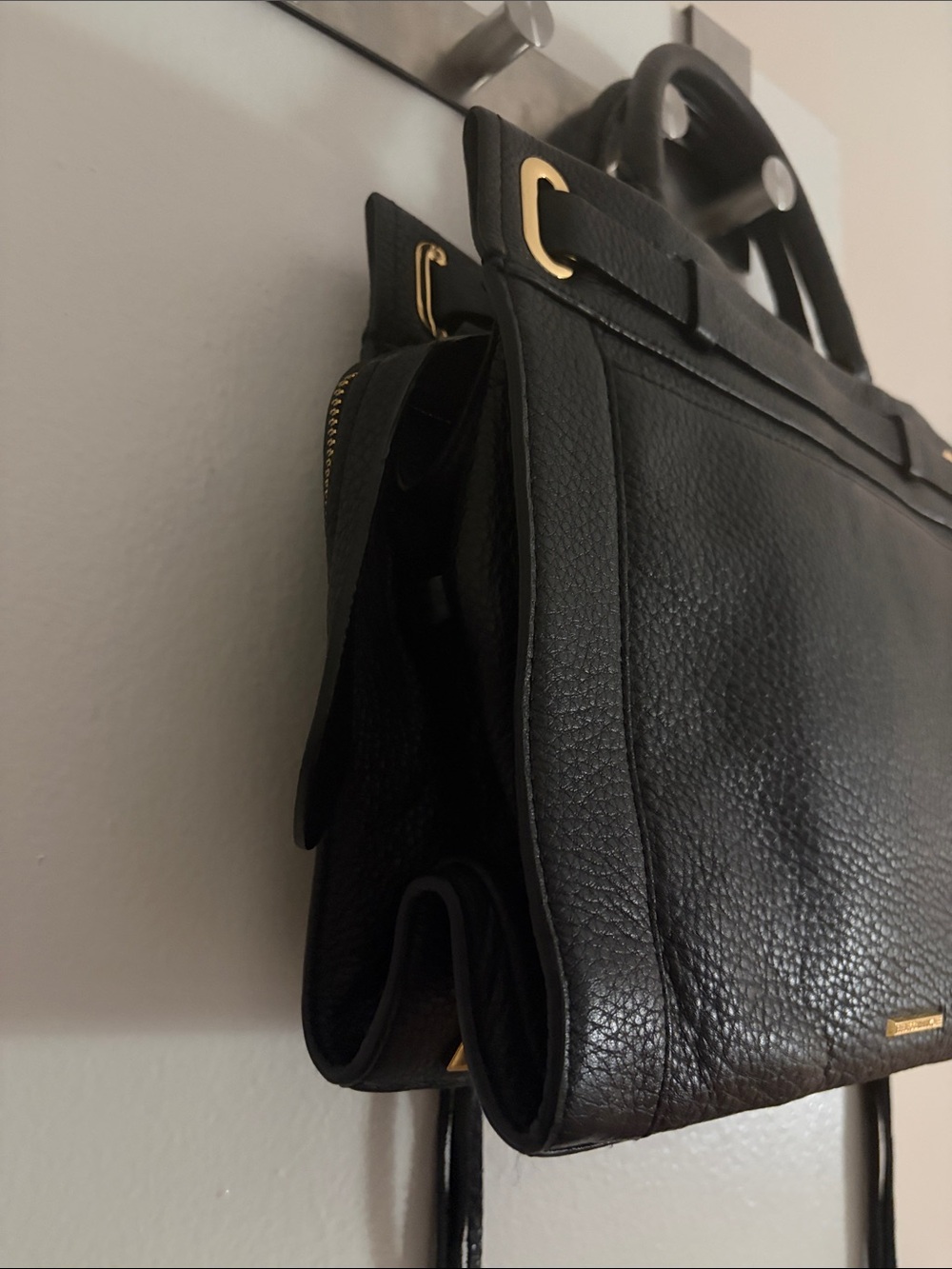 Rebecca Minkoff Pebbled Black Leather Handbag W/ Crossbody Strap & Gold Hardware - Picture 11 of 15